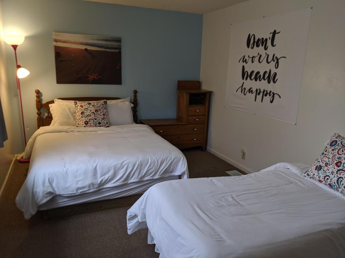 Hop & Vine Inn Fennville Esterno foto